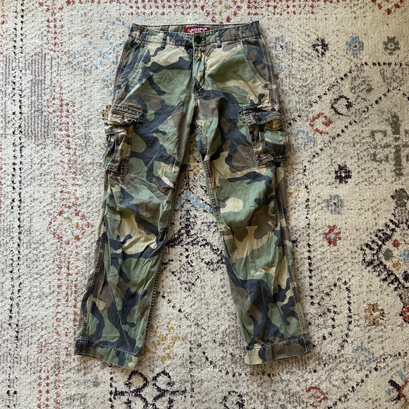 Vintage Pants - Vintage Y2K Camo Mid-Rise Straight Leg Cargo/Carpenter Pants size 29x30